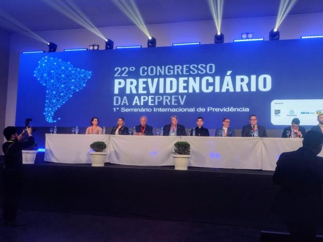 PARANAPREVIDÊNCIA PARTICIPA DE EVENTO EM FOZ DO IGUAÇU