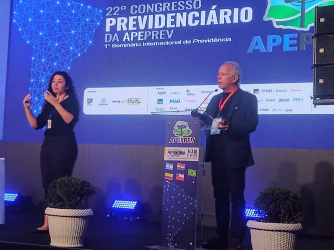 PARANAPREVIDÊNCIA PARTICIPA DE EVENTO EM FOZ DO IGUAÇU