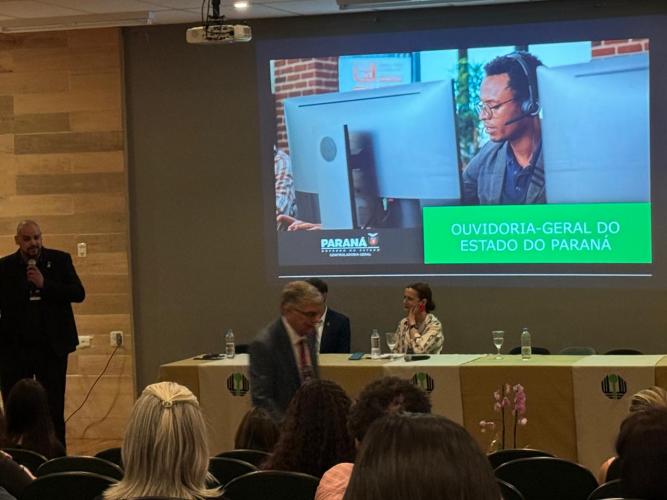 Seminário - Transparência