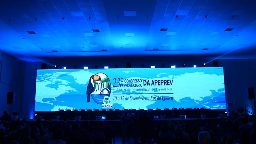 PARANAPREVIDÊNCIA compartilha boas práticas de gestão em seminário internacional
